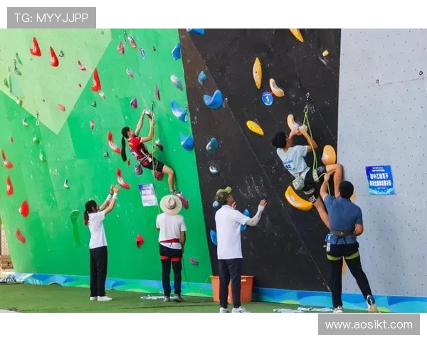 北京攀岩队的阵地战解析与攀岩热点的深度探讨